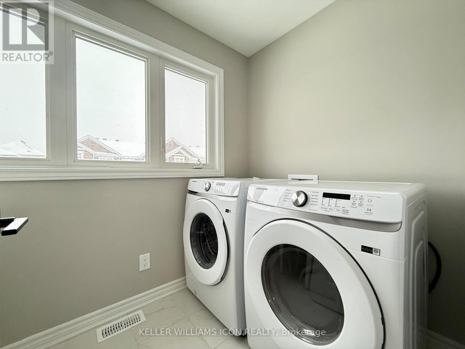 990 Fameflower Street, Ottawa, Ontario  K2J 7A1 - Photo 29 - X12713638