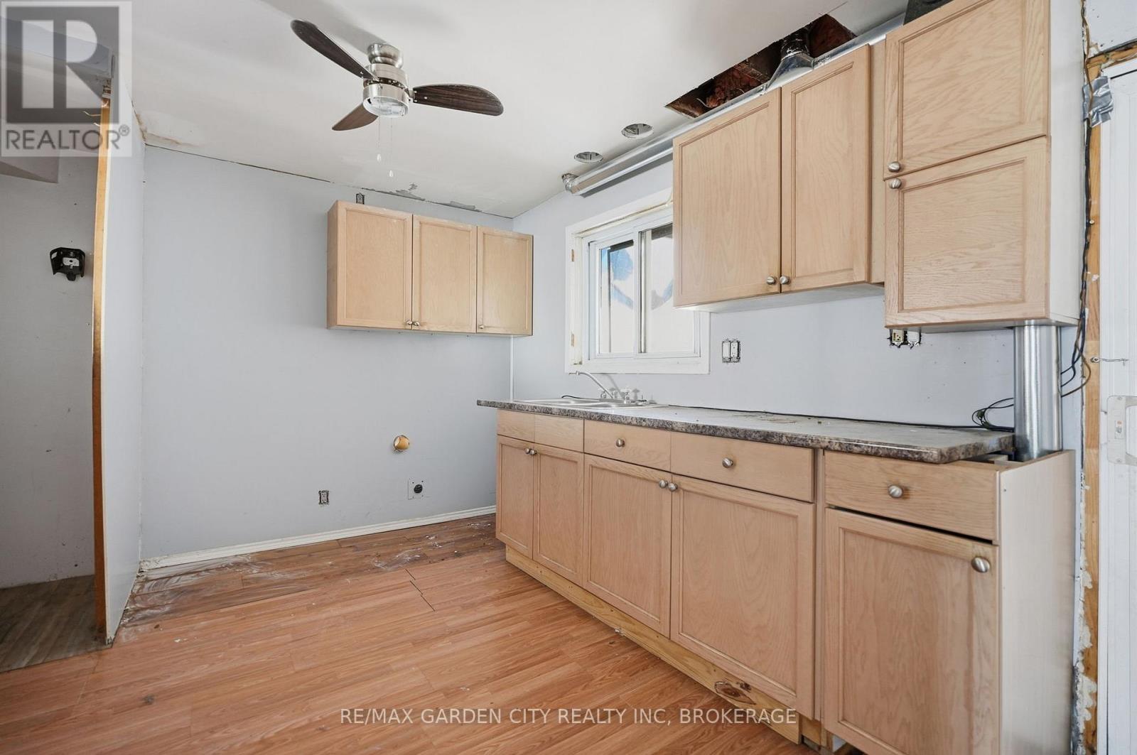 62 Eastchester Avenue N, St. Catharines (E. Chester), Ontario  L2P 2Y4 - Photo 10 - X12713634