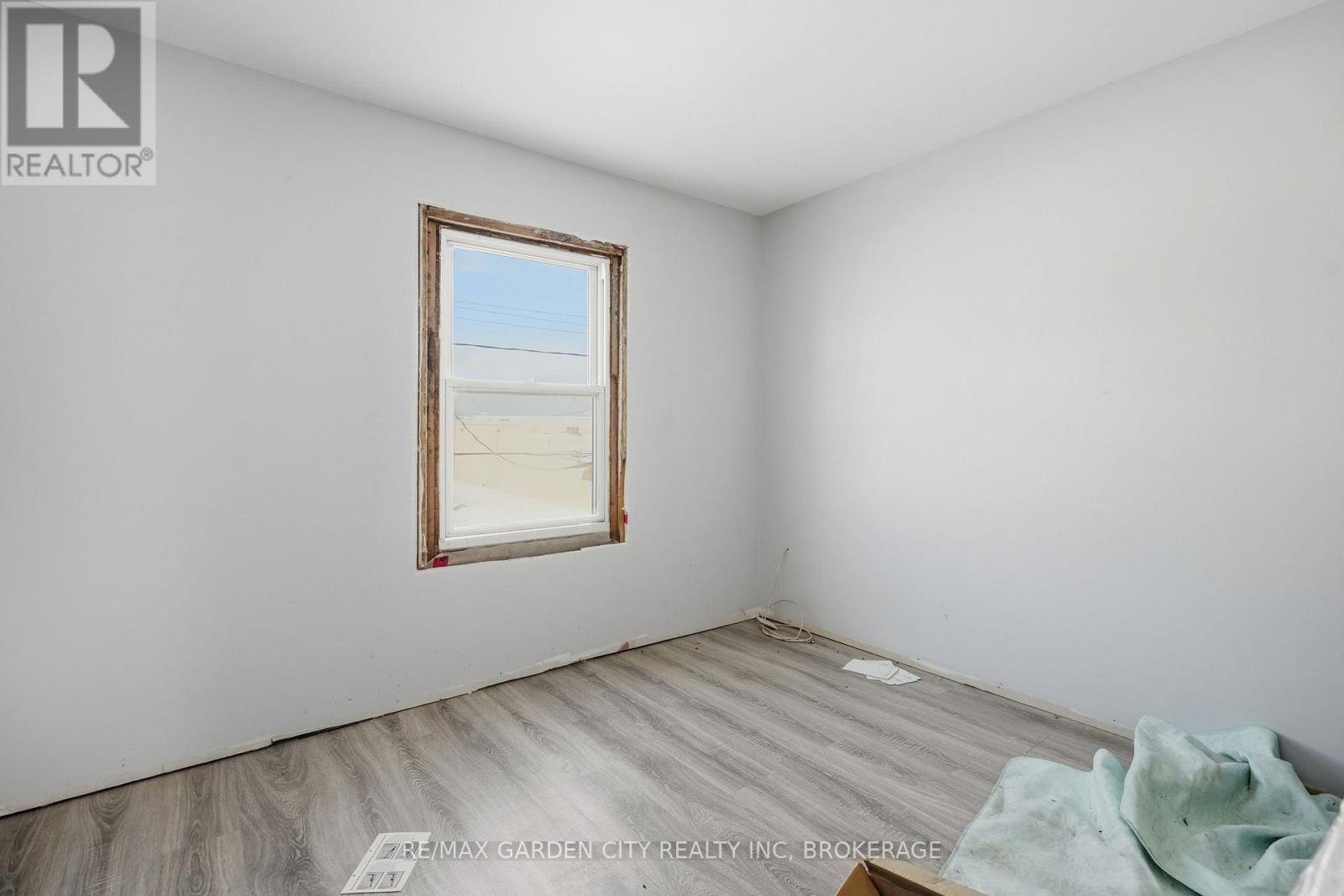 62 Eastchester Avenue N, St. Catharines (E. Chester), Ontario  L2P 2Y4 - Photo 20 - X12713634