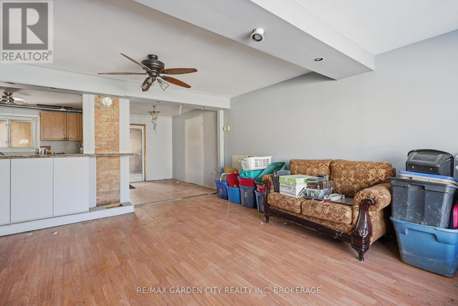 62 Eastchester Avenue N, St. Catharines (E. Chester), Ontario  L2P 2Y4 - Photo 5 - X12713634