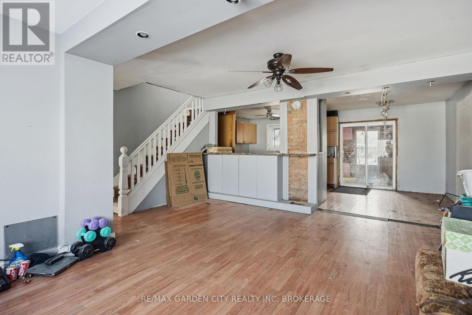 62 Eastchester Avenue N, St. Catharines (E. Chester), Ontario  L2P 2Y4 - Photo 7 - X12713634