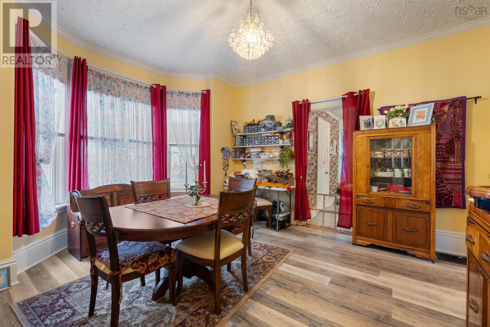 45 Alma Street, Yarmouth, Nova Scotia  B5A 3G7 - Photo 11 - 202601165