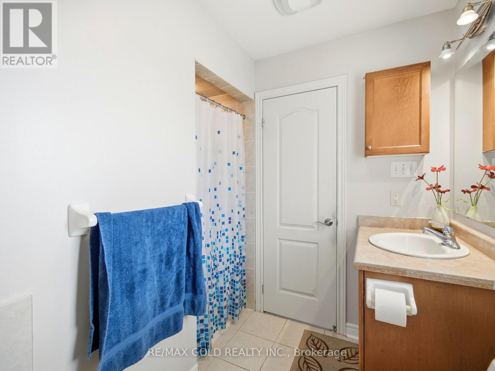 15 Prudhomme Drive, Brampton, Ontario  L6R 0H2 - Photo 12 - W12701462