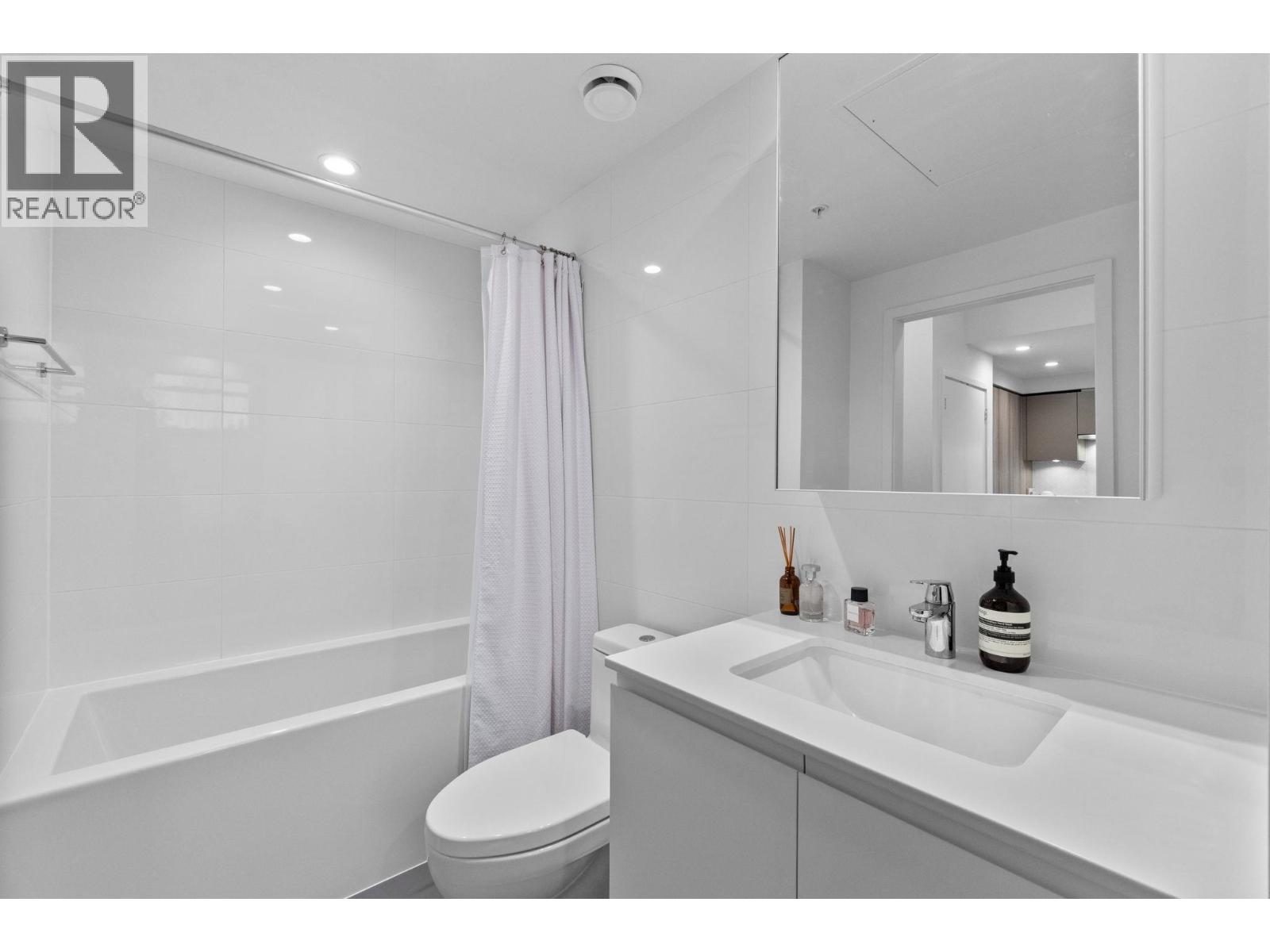 604 3809 Evergreen Place, Burnaby, British Columbia  V3J 0M1 - Photo 16 - R3081241