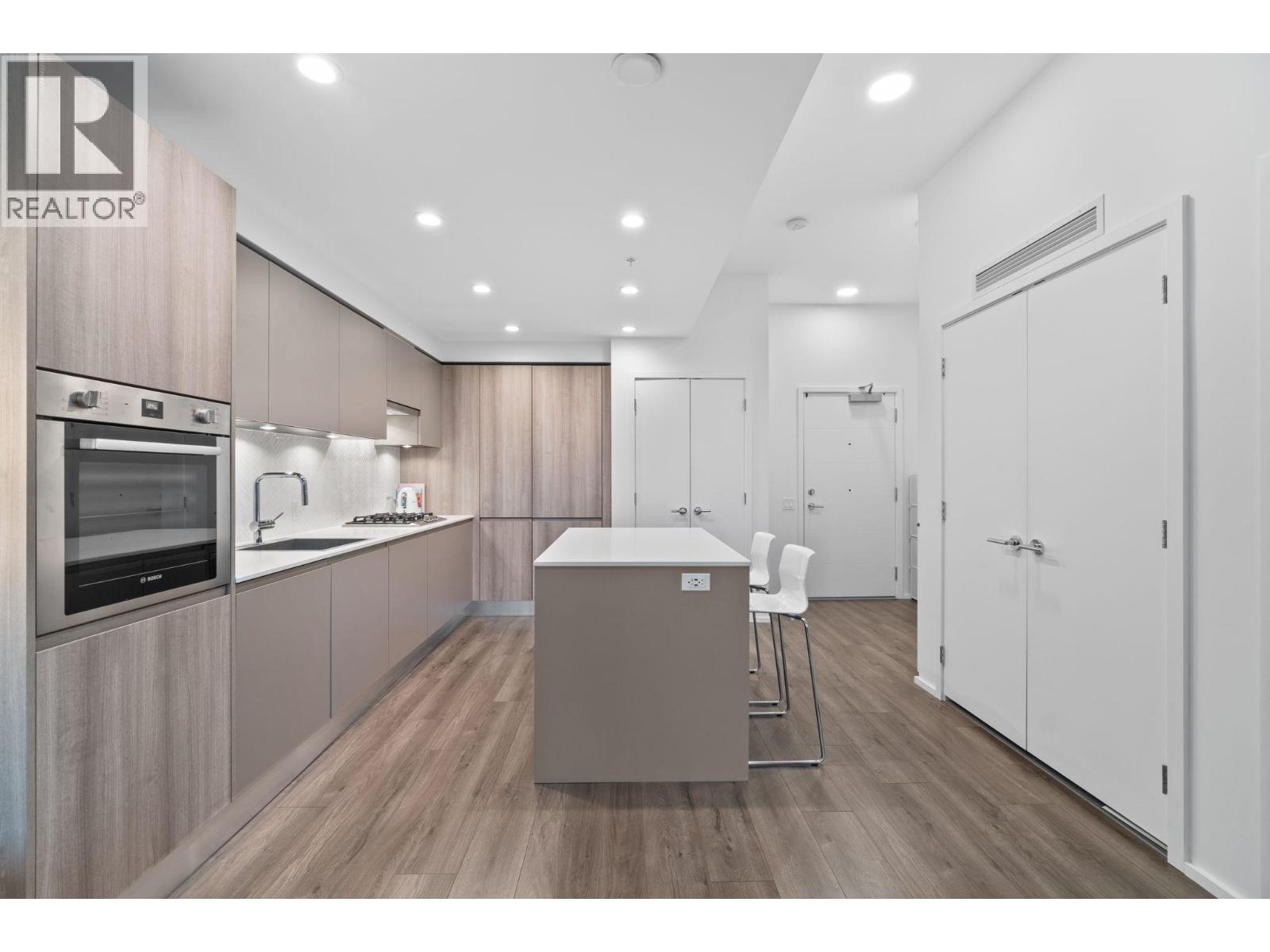 604 3809 Evergreen Place, Burnaby, British Columbia  V3J 0M1 - Photo 4 - R3081241