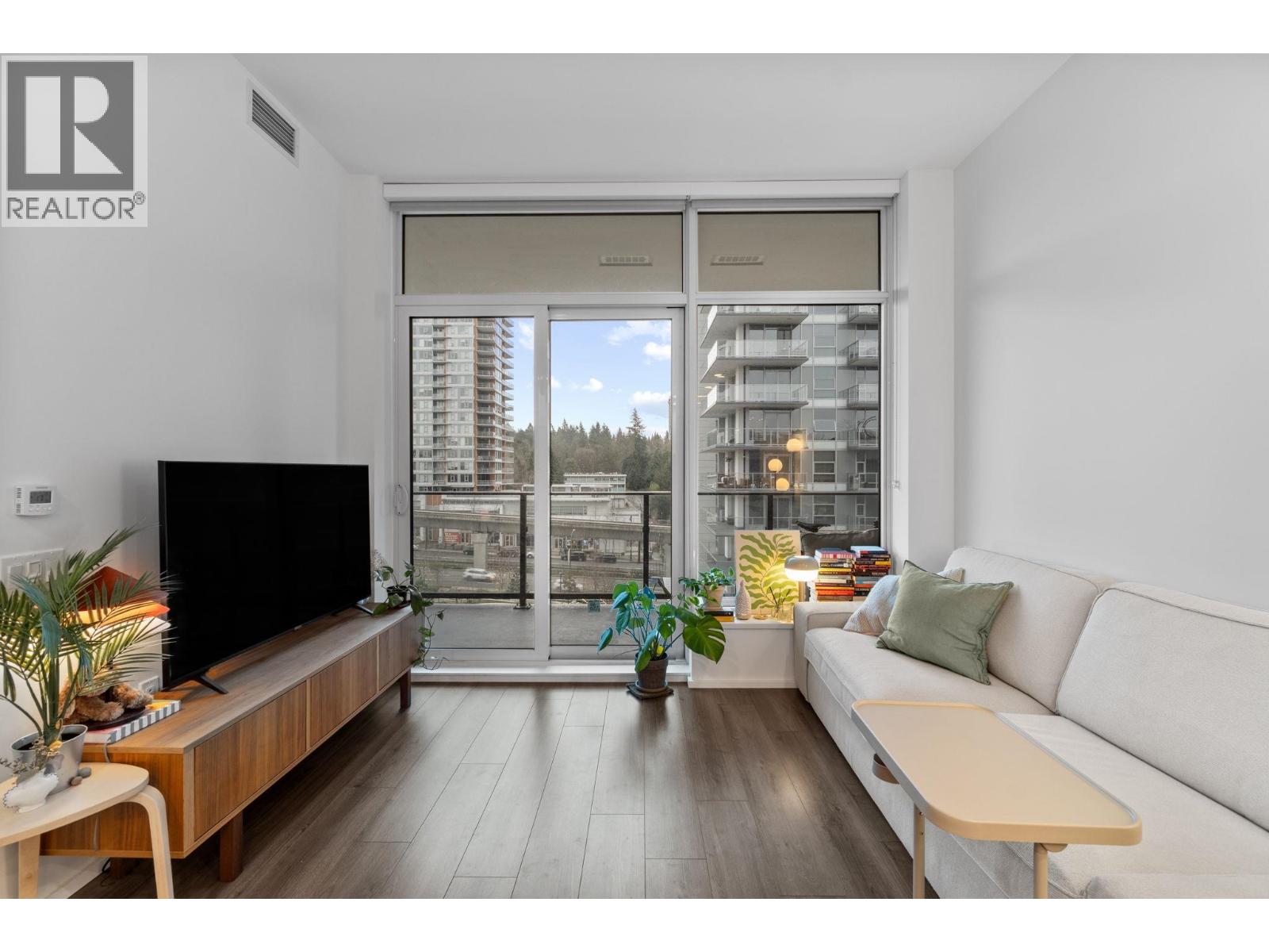 604 3809 Evergreen Place, Burnaby, British Columbia  V3J 0M1 - Photo 6 - R3081241