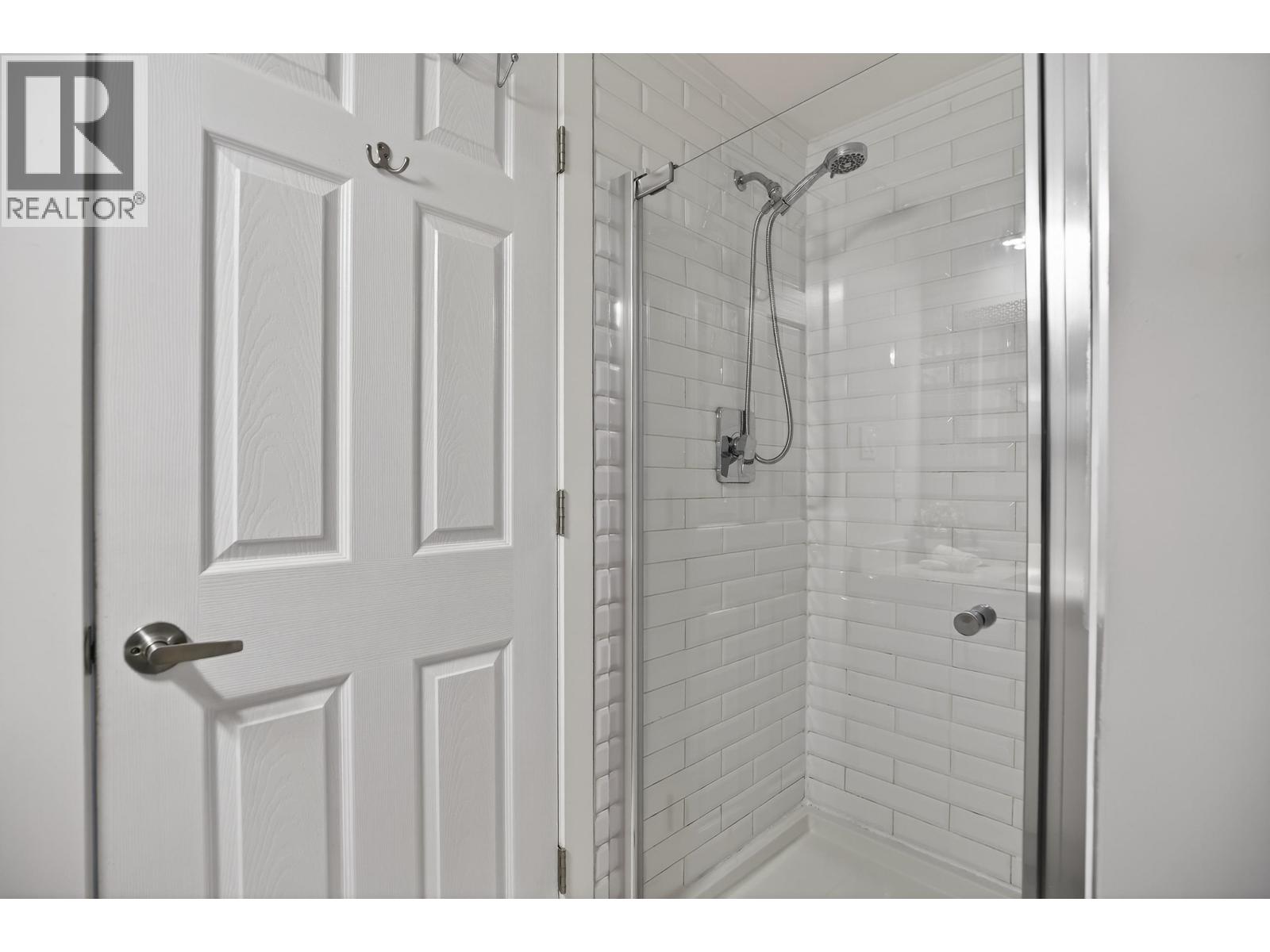 1126 O'flaherty Gate, Port Coquitlam, British Columbia  V3C 6H2 - Photo 12 - R3081242