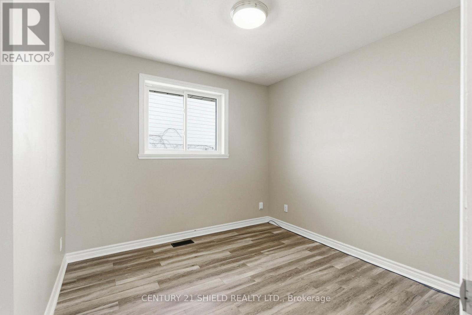 50 Wellington Street E, Cornwall, Ontario  K6H 6E5 - Photo 18 - X12712902