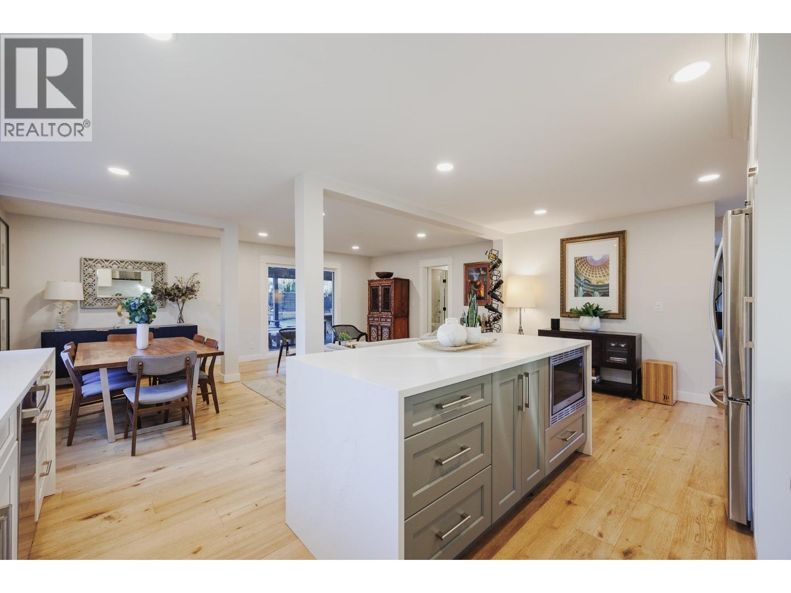 12523 Blackstock Street, Maple Ridge, British Columbia  V2X 5N7 - Photo 9 - R3081237