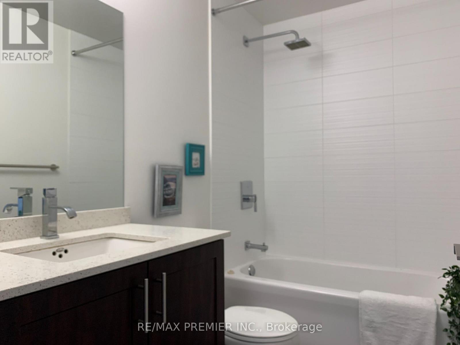 Pho2 - 3600 Highway 7, Vaughan, Ontario  L4L 0G7 - Photo 19 - N12711012