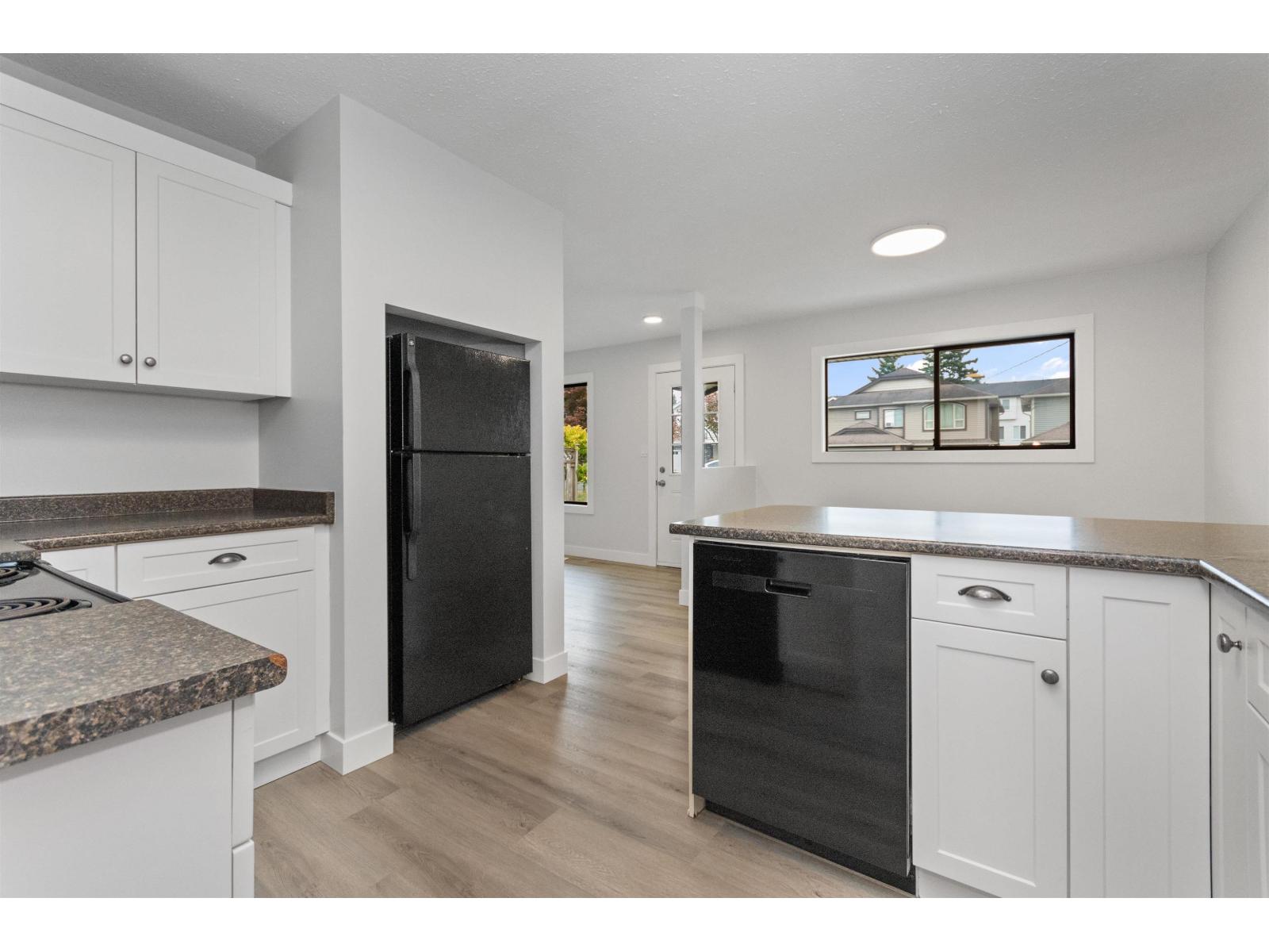 7155 Rochester Avenue, Sardis West Vedder, Chilliwack, British Columbia  V2R 2P3 - Photo 7 - R3080462