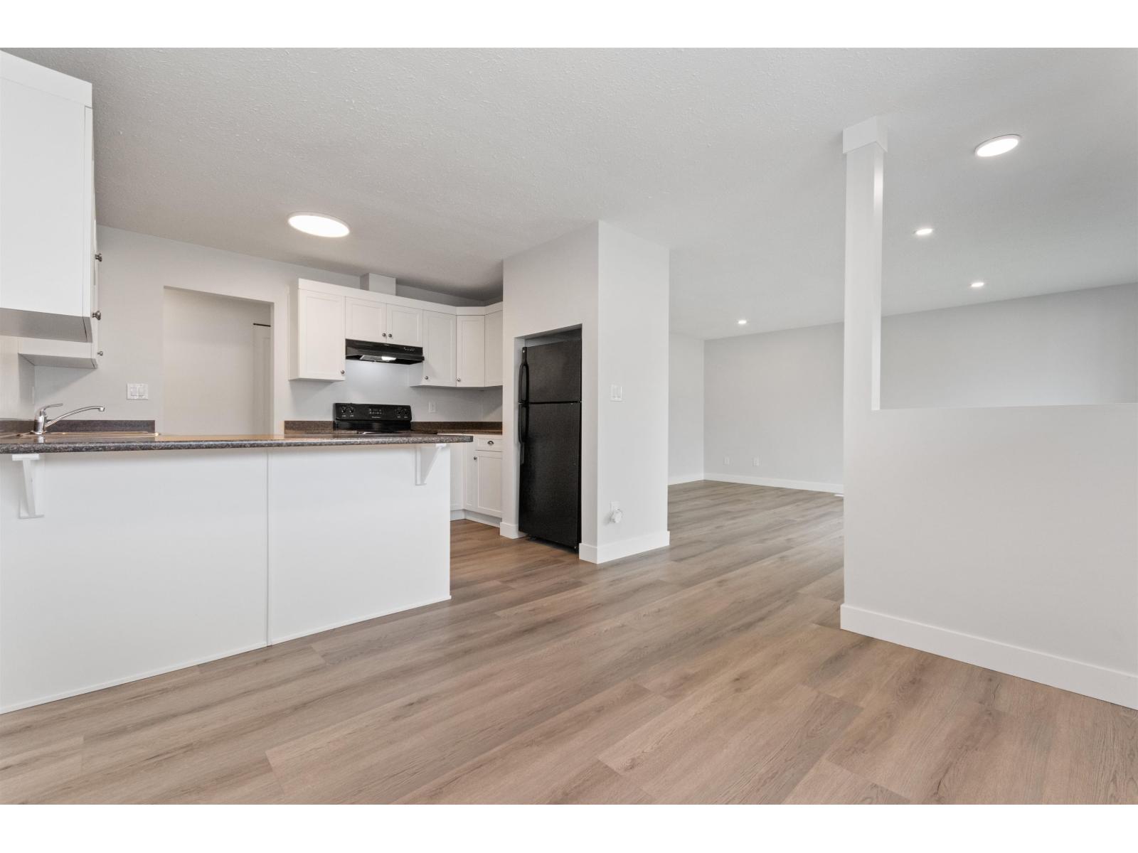 7155 Rochester Avenue, Sardis West Vedder, Chilliwack, British Columbia  V2R 2P3 - Photo 9 - R3080462