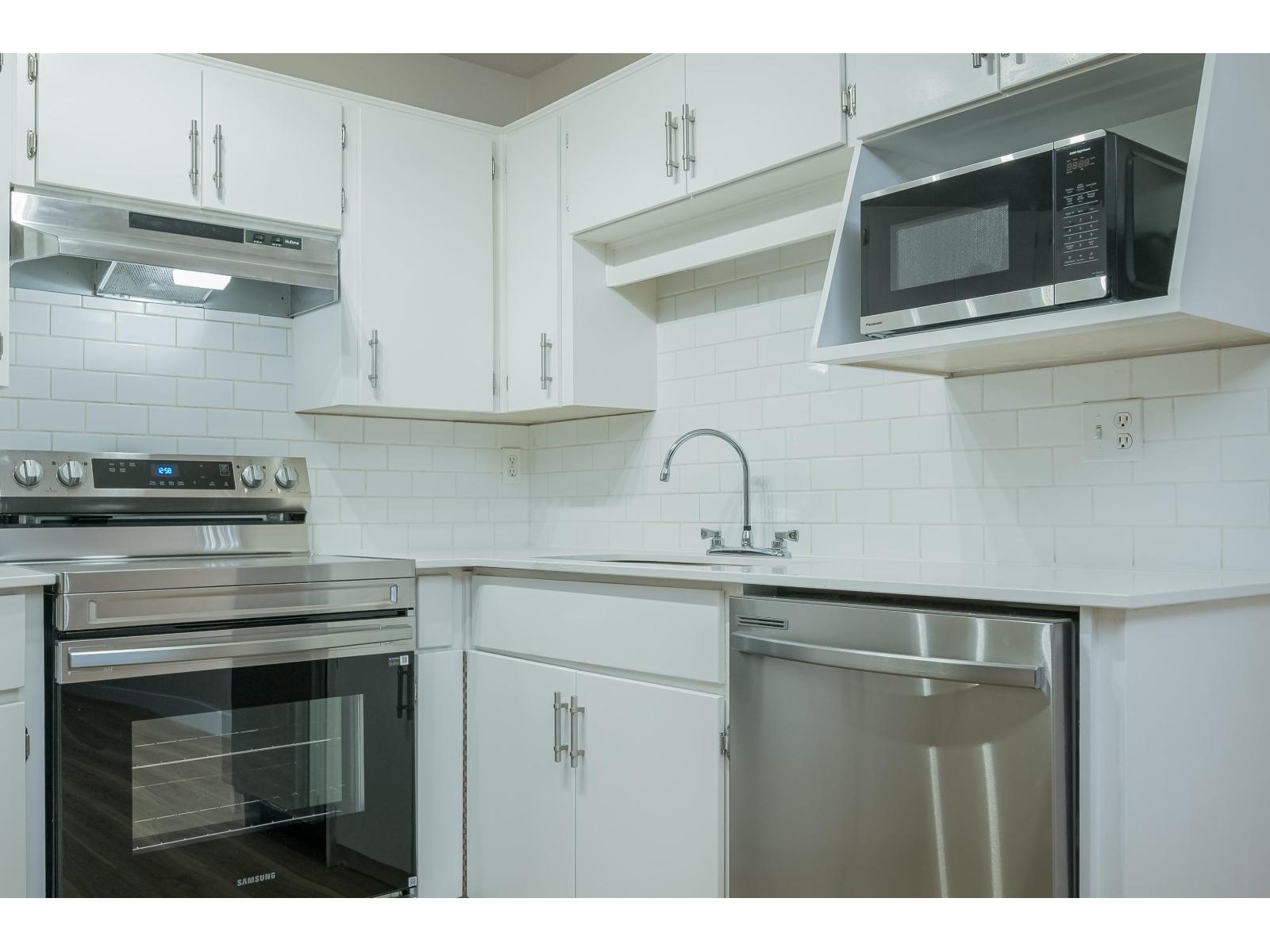 107 2780 Ware Street, Abbotsford, British Columbia  V2S 7C7 - Photo 6 - R3076452