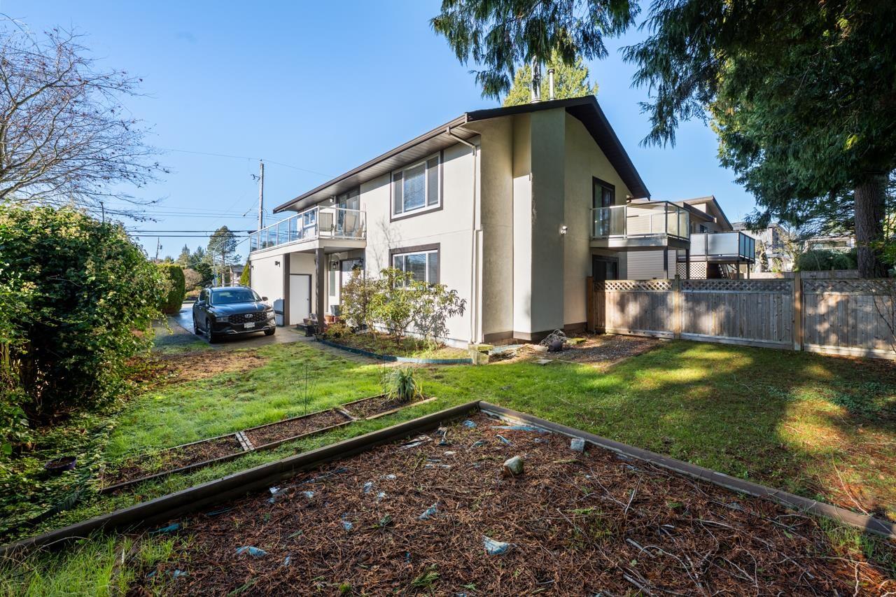 1410 Bergstrom Road, White Rock, British Columbia  V4B 5E1 - Photo 37 - R3079963