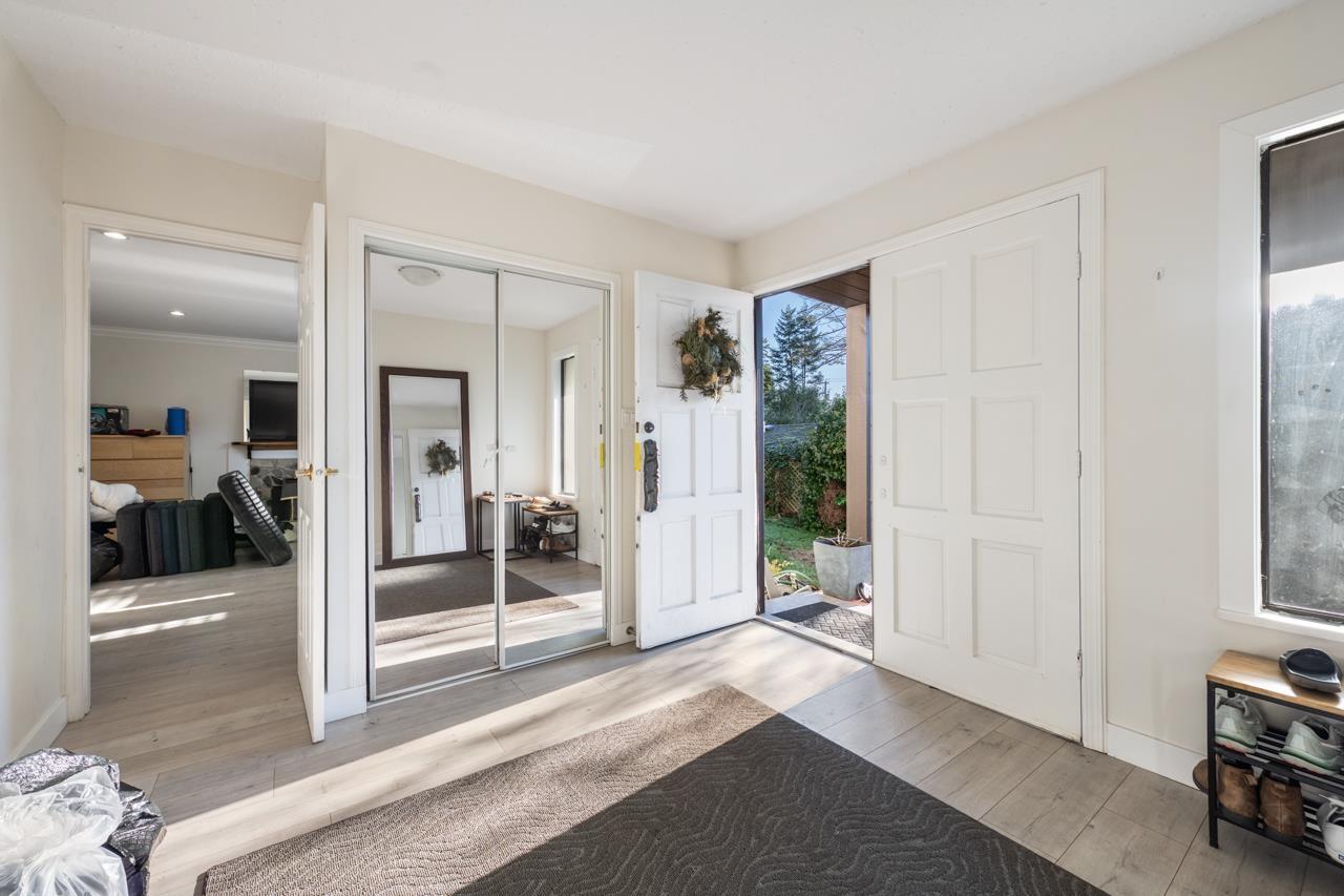 1410 Bergstrom Road, White Rock, British Columbia  V4B 5E1 - Photo 21 - R3079963