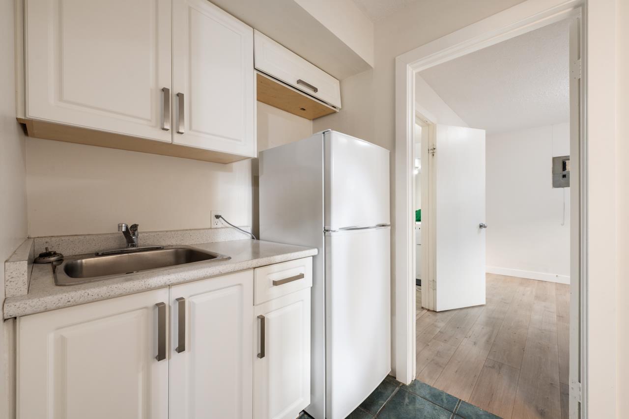 1410 Bergstrom Road, White Rock, British Columbia  V4B 5E1 - Photo 25 - R3079963