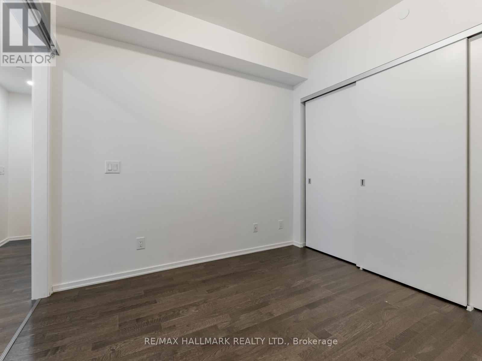 5208 - 1 Bloor Street E, Toronto, Ontario  M4W 1A9 - Photo 18 - C12713540