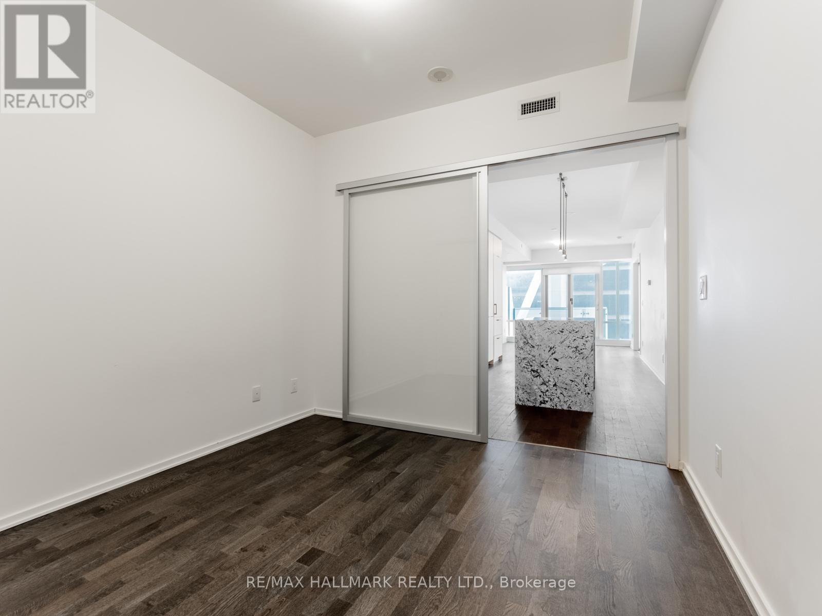 5208 - 1 Bloor Street E, Toronto, Ontario  M4W 1A9 - Photo 19 - C12713540