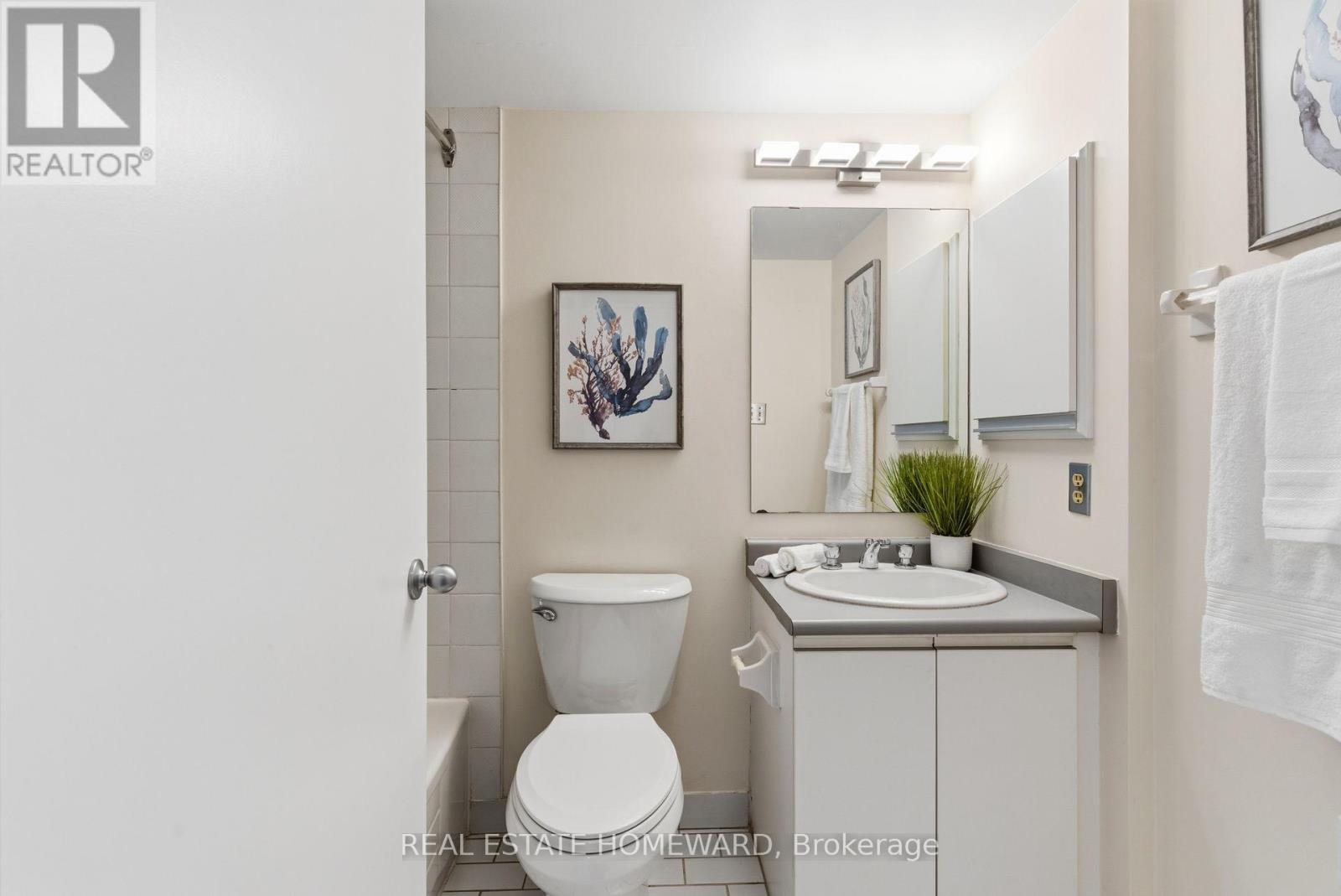 1006 - 215 Wynford Drive, Toronto, Ontario  M3C 3P5 - Photo 28 - C12713562