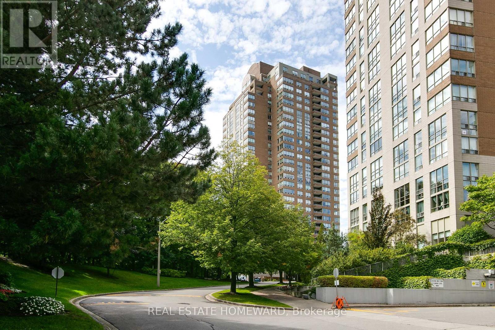 1006 - 215 Wynford Drive, Toronto, Ontario  M3C 3P5 - Photo 38 - C12713562