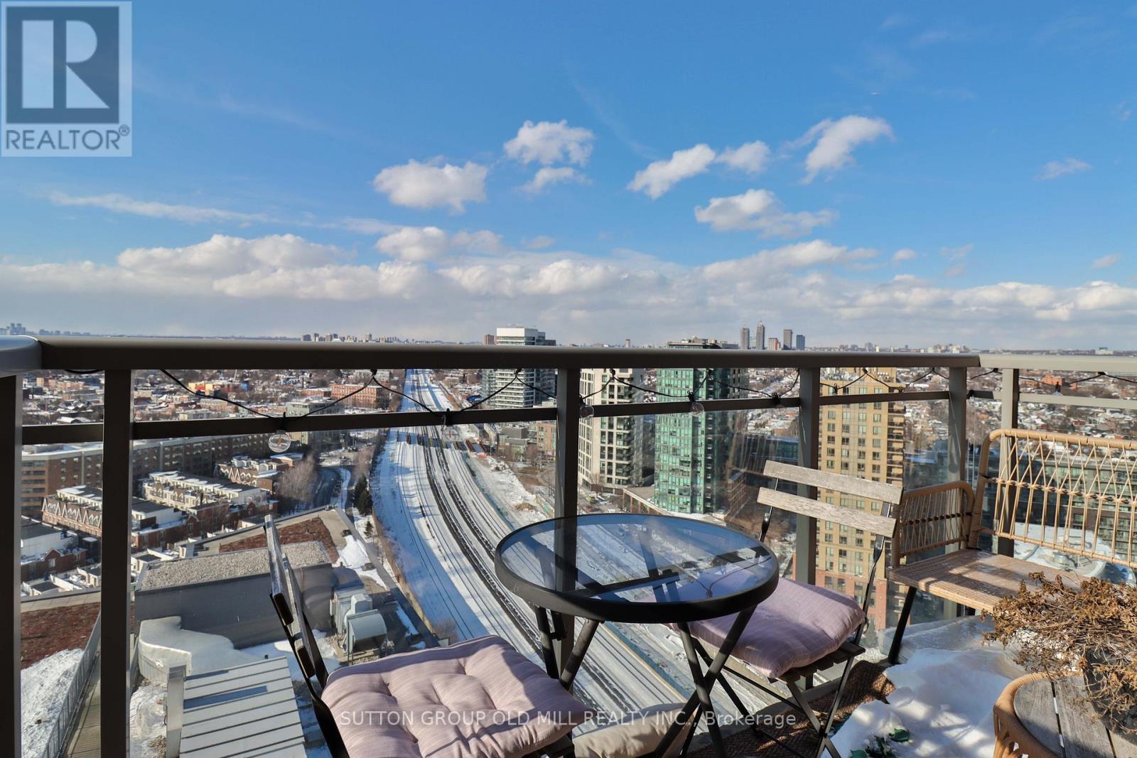 2212 - 38 Joe Shuster Way, Toronto, Ontario  M6K 0A5 - Photo 19 - C12713590