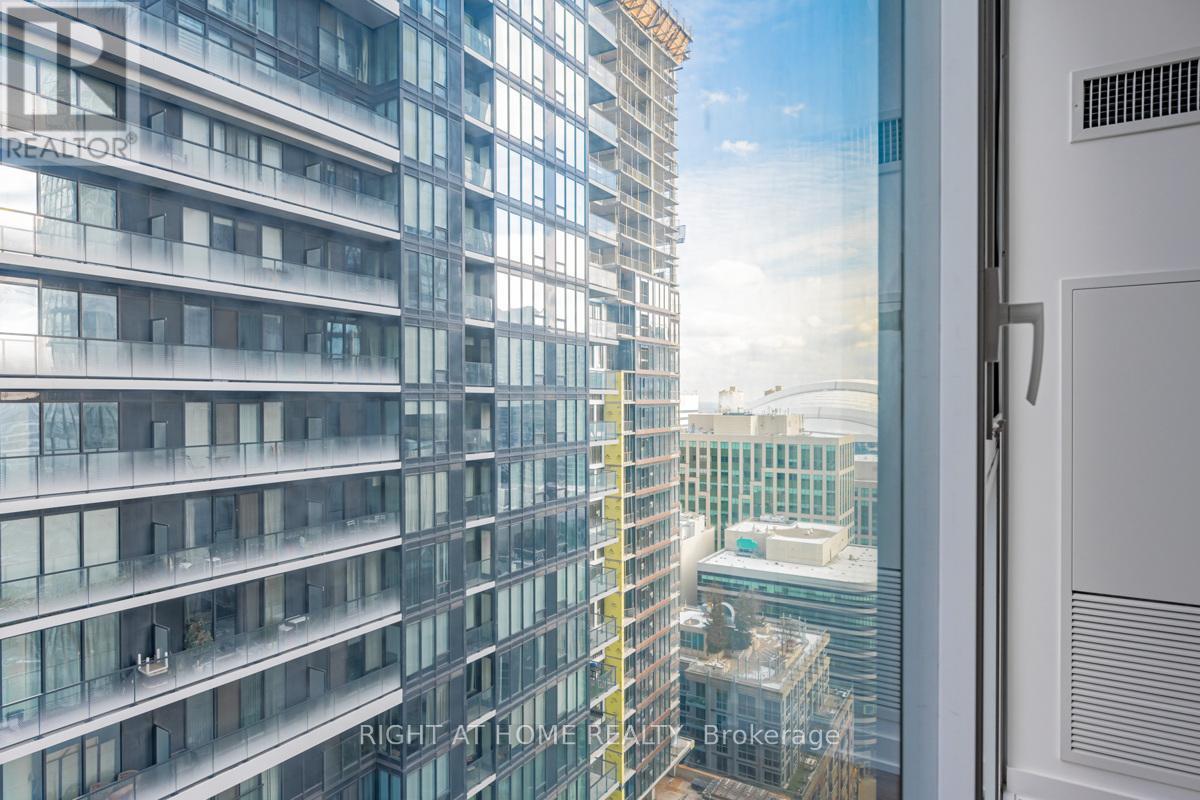 2007 - 357 King Street W, Toronto, Ontario  M5V 0S7 - Photo 11 - C12713596