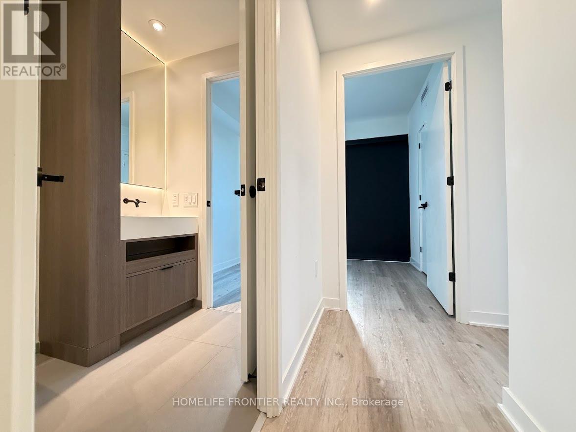 1912 - 55 Charles Street E, Toronto, Ontario  M4Y 0J1 - Photo 16 - C12713602