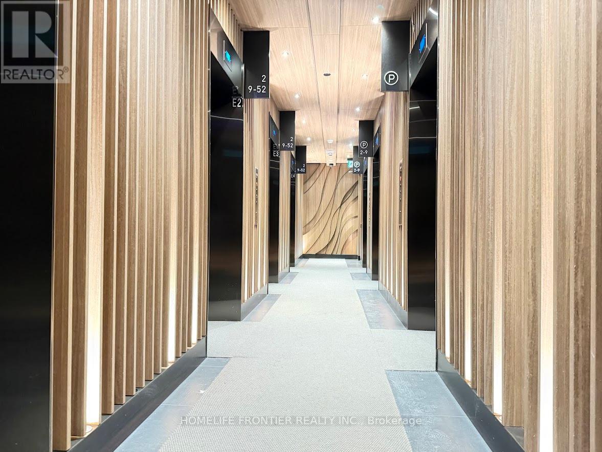 1912 - 55 Charles Street E, Toronto, Ontario  M4Y 0J1 - Photo 5 - C12713602