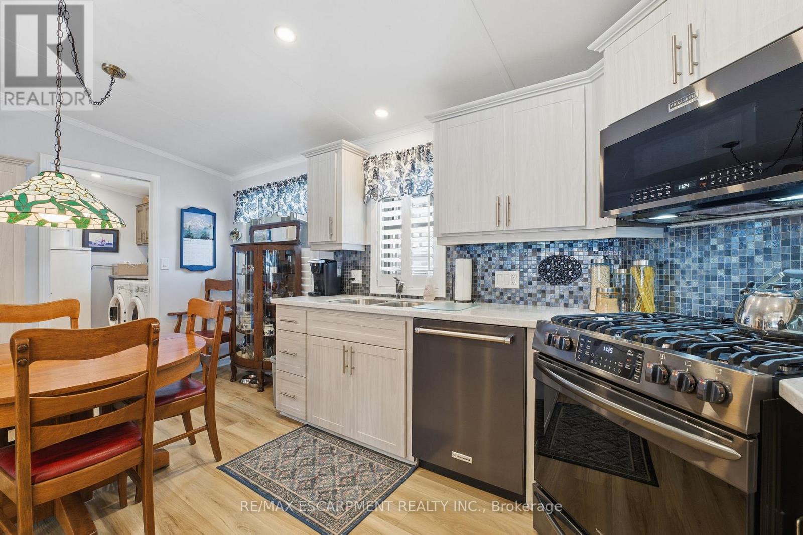 2 Cedar Street - 4449 Milburough Line, Burlington, Ontario  L7P 0C5 - Photo 16 - W12703464