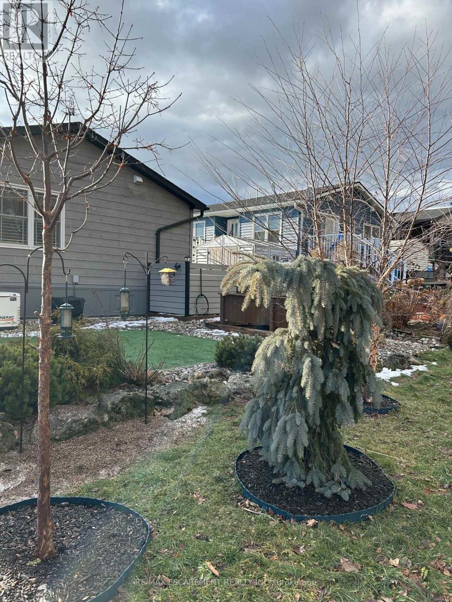 2 Cedar Street - 4449 Milburough Line, Burlington, Ontario  L7P 0C5 - Photo 34 - W12703464