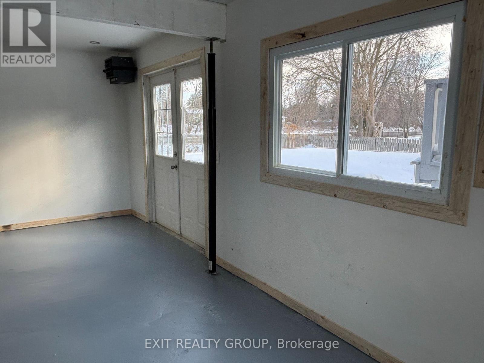 250 Ashley Street, Belleville (Thurlow Ward), Ontario  K0K 2B0 - Photo 26 - X12712624