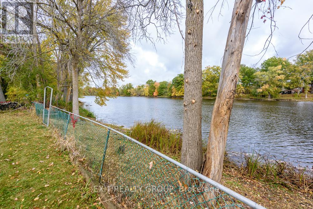 250 Ashley Street, Belleville (Thurlow Ward), Ontario  K0K 2B0 - Photo 32 - X12712624