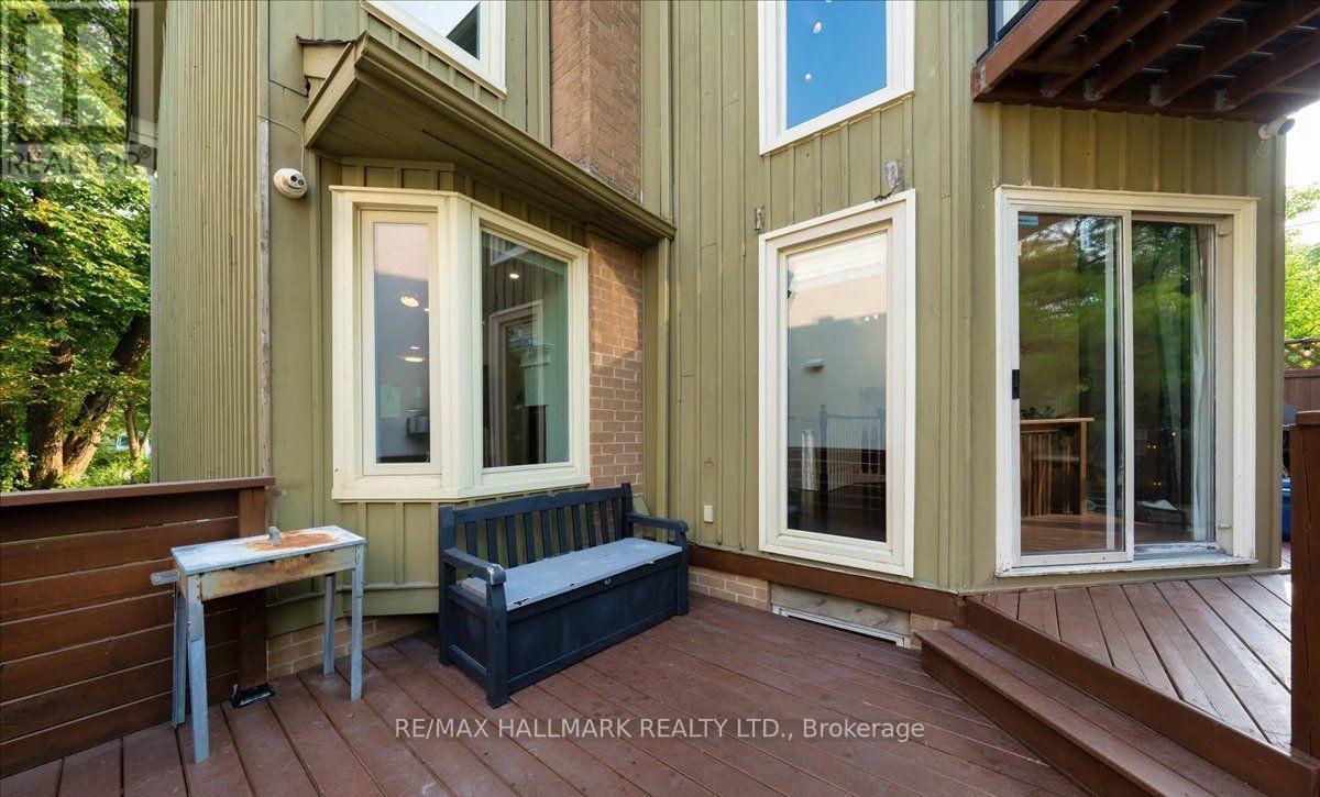 280 Douglas Road, Richmond Hill, Ontario  L4E 3H6 - Photo 16 - N12713628