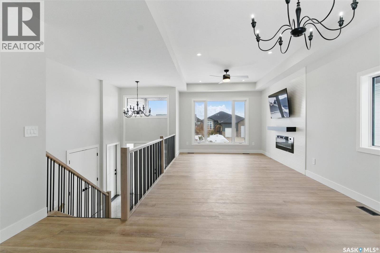 602 Weir Crescent, Warman, Saskatchewan  S0K 4S4 - Photo 6 - SK025659