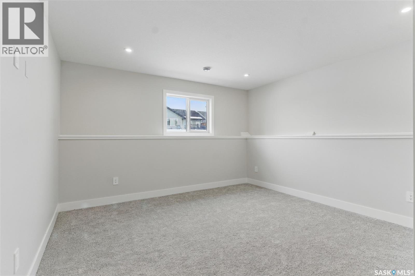 602 Weir Crescent, Warman, Saskatchewan  S0K 4S4 - Photo 33 - SK025659