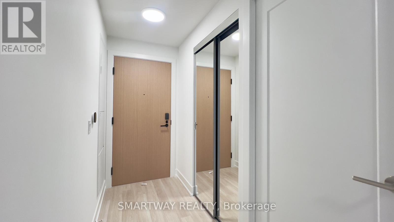 1302 - 60 Central Park Roadway, Toronto, Ontario  M9A 0E6 - Photo 9 - W12713550