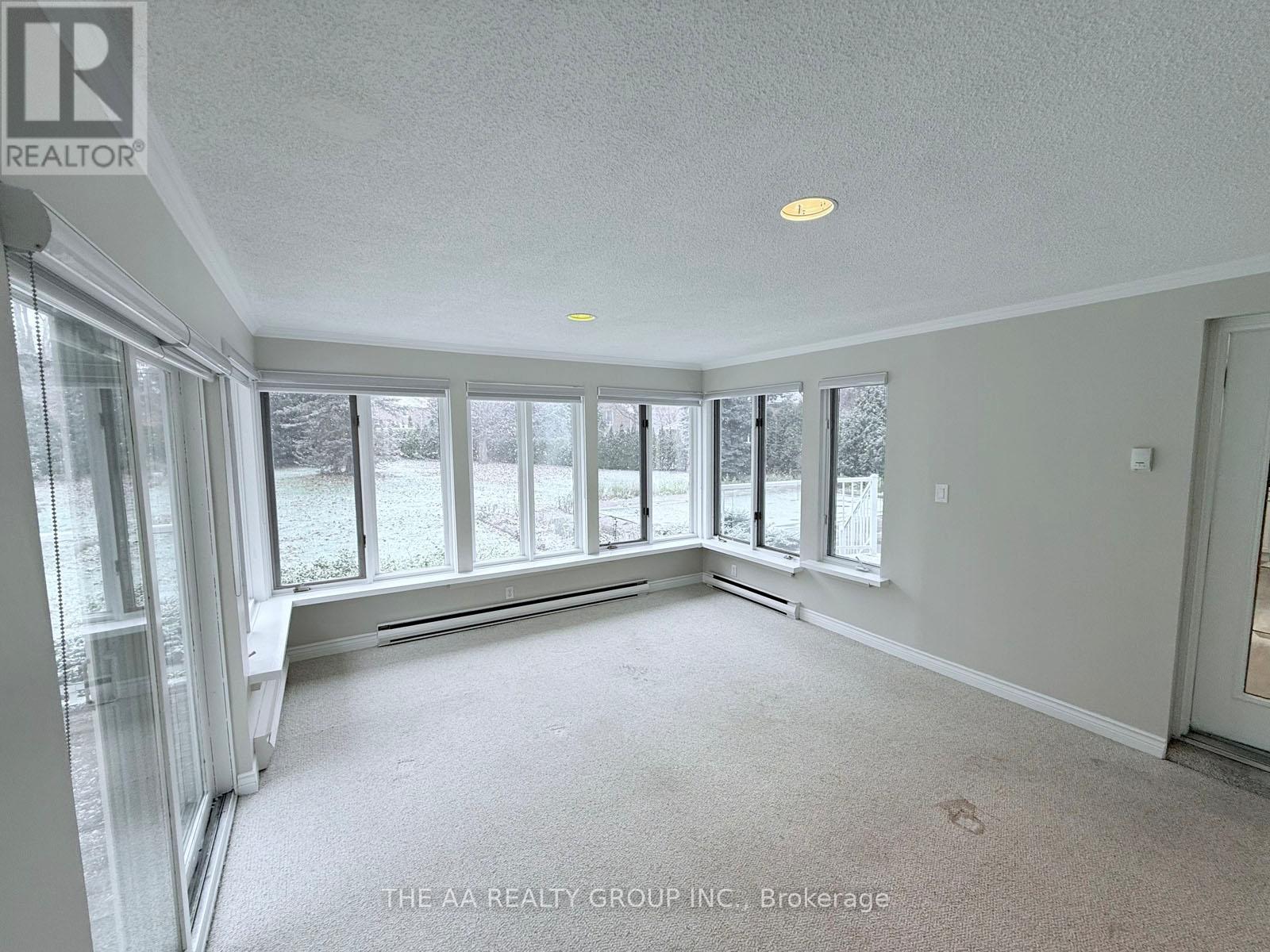 65 Hillside Drive, Brampton, Ontario  L6S 1A5 - Photo 20 - W12713552