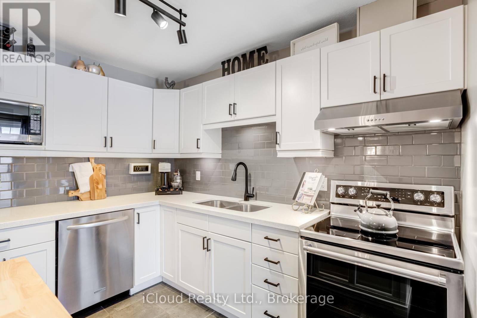 142 Preston Drive, Orangeville, Ontario  L9W 0C9 - Photo 11 - W12713556