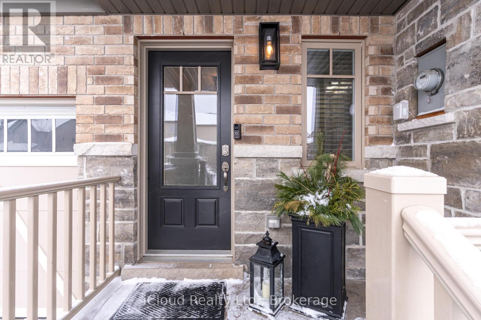 142 Preston Drive, Orangeville, Ontario  L9W 0C9 - Photo 4 - W12713556