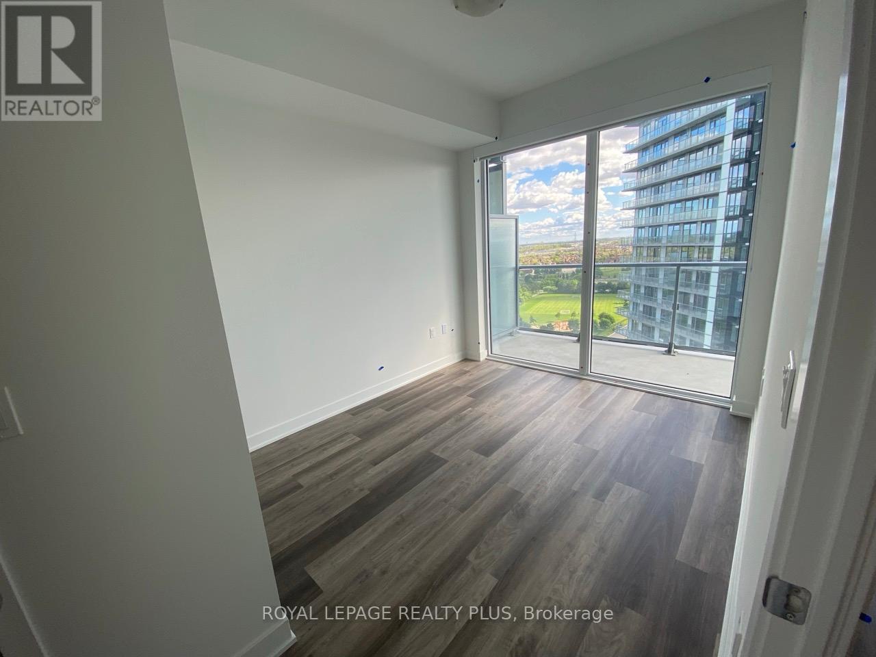 1705 - 4675 Metcalfe Avenue, Mississauga, Ontario  L5M 0Z8 - Photo 11 - W12713568