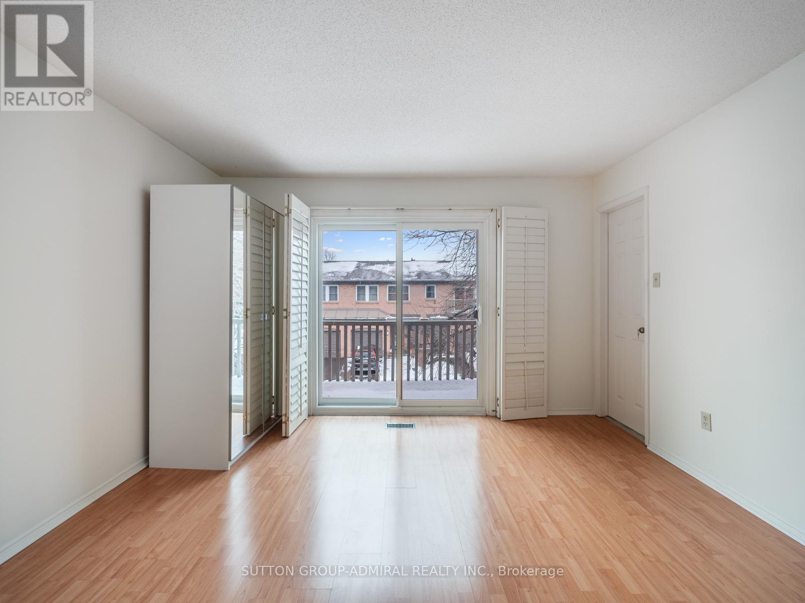 #60 - 385 The East Mall, Toronto, Ontario  M9B 6J4 - Photo 23 - W12713572