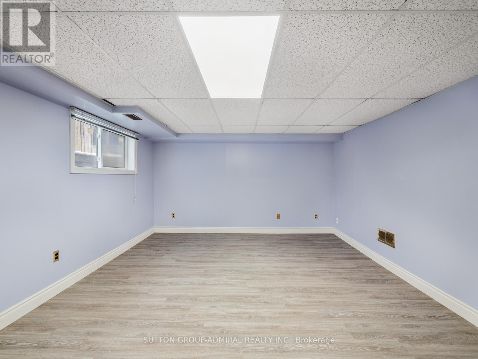 #60 - 385 The East Mall, Toronto, Ontario  M9B 6J4 - Photo 37 - W12713572