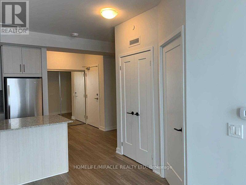 1921 - 4055 Parkside Village Drive, Mississauga, Ontario  L5B 0K2 - Photo 7 - W12713580