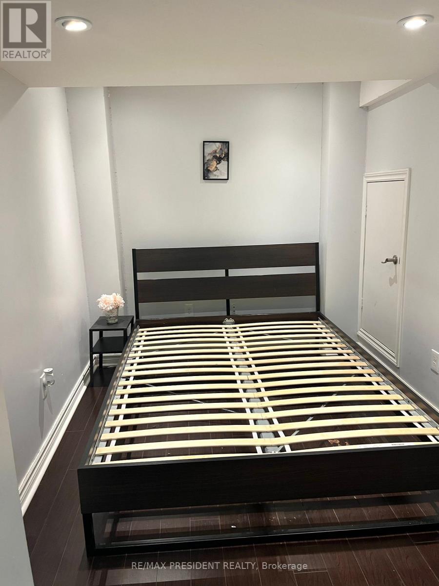 Basement - 27 Dunure Crescent, Brampton, Ontario  L7A 2Y6 - Photo 4 - W12713622