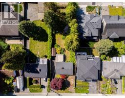 614 CHAPMAN AVENUE, Coquitlam, British Columbia