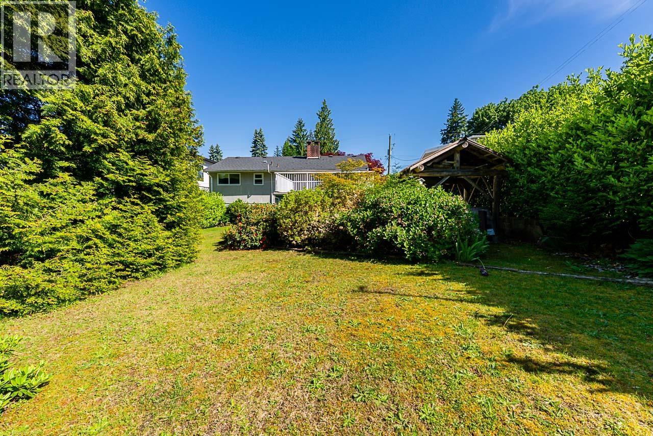 614 Chapman Avenue, Coquitlam, British Columbia  V3J 4A3 - Photo 33 - R3080955