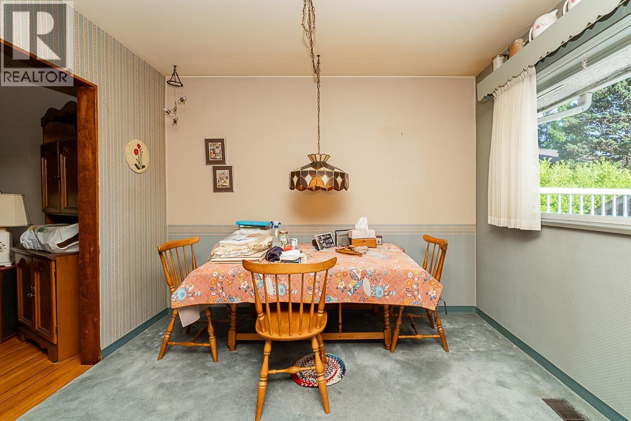 614 Chapman Avenue, Coquitlam, British Columbia  V3J 4A3 - Photo 11 - R3080955