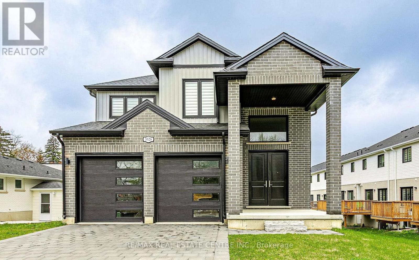 UPPER - 3328 ORIOLE DRIVE, London South, Ontario