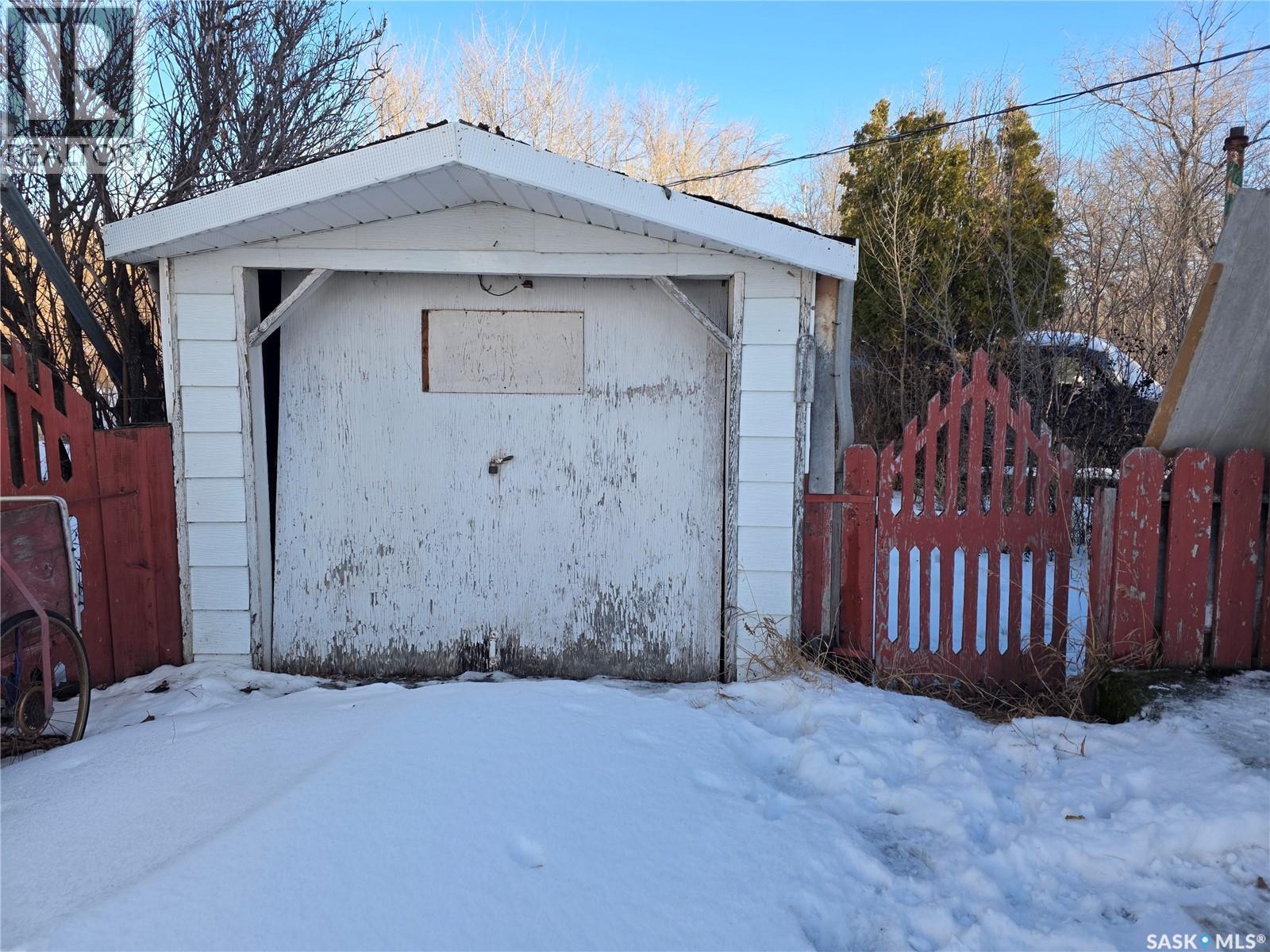 200 2nd Avenue W, Tessier, Saskatchewan  S0L 3G0 - Photo 23 - SK027000