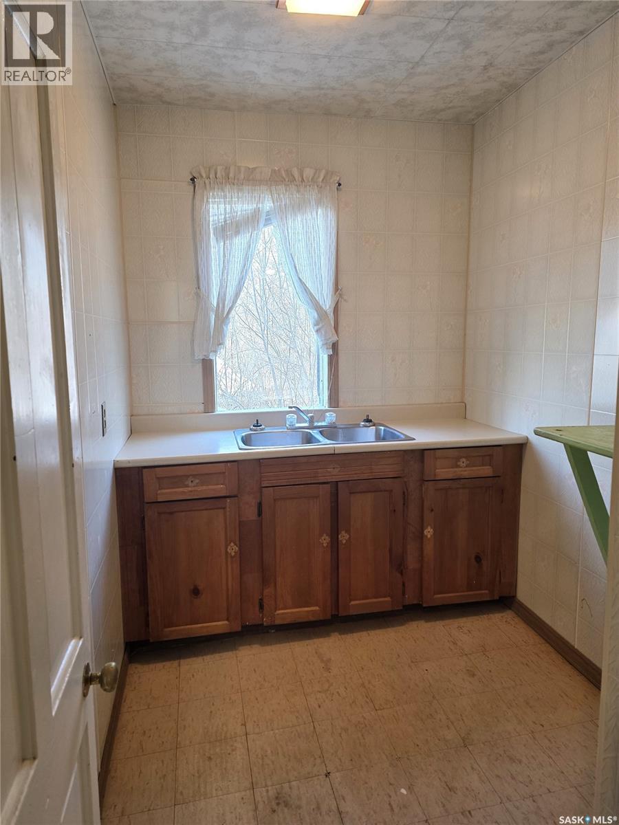 200 2nd Avenue W, Tessier, Saskatchewan  S0L 3G0 - Photo 9 - SK027000